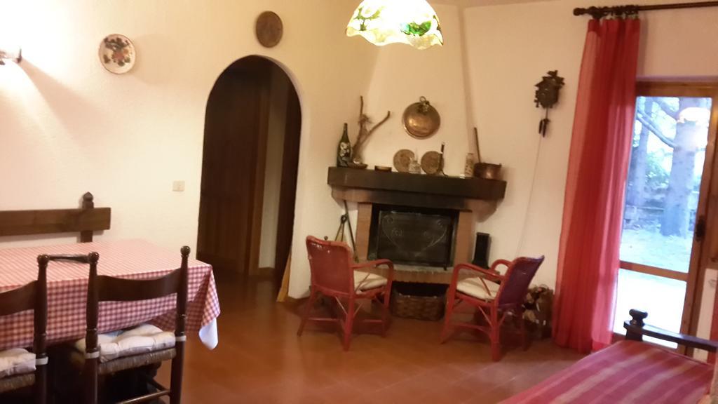Appartamento Roccione Ovindoli Phòng bức ảnh